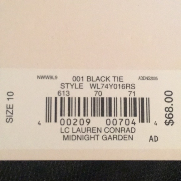 💃🏻Flocked Tulle Fit&Flare Drss💃🏻 - Picture 5 of 8